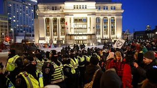 Canadá  Más de 100 detenidos en Ottawa tras tres semanas de manifestaciones [upl. by Darcy]