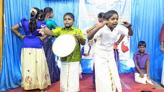 Oorellam mela satham  New Tamil Christmas song  Christmas Dance Song  Folk dance FFC [upl. by Lyram]