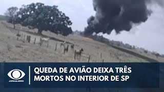 Queda de avião deixa três mortos no interior de SP [upl. by Nahtam871]