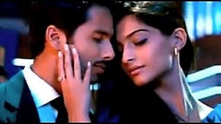 Sardi ka mausam song hindisong bollywood music love aaro suparstar funny aararo lovesong [upl. by Ynattib]