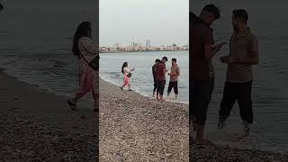 Girgaon Chaupati Mumbail song bollywood hindisong dance duet [upl. by Mackoff]