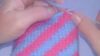 Knitting two colors pletenje dve boje ukoso [upl. by Quillon]