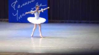 Gamzatti variation from quotLa Bayaderequot 14 years old Russian ballerina [upl. by Aiuhsoj]