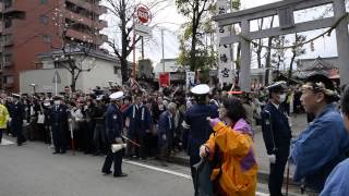 Kanamara Matsuri 2014 かなまら祭り quotFestival of the Steel Phallusquot part 1 [upl. by Niliac]