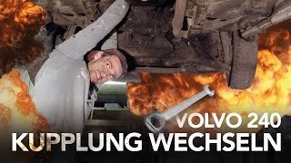 Kupplung wechseln Volvo 240  Heimwerkerking Fynn Kliemann [upl. by Sigfried391]