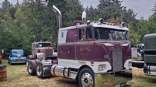 Straight pipe 16v71 Detroit diesel Peterbilt 352 cabover one of a kind cold start up [upl. by Ailaro]