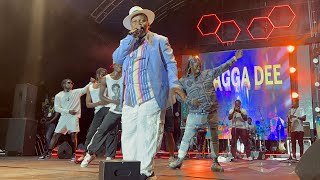 Ragga Dee Akyamudde Abadigize mu Concert ya Afrigo Band [upl. by Marylin]