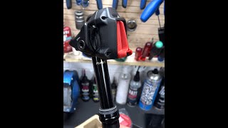 Reverb AXS XPLR 272 Gravel Dropper Seat post Unboxing [upl. by Garrick814]