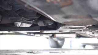 Alfa 159 20 JTDm lower engine mount inspection [upl. by Esikram]