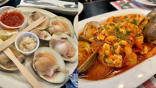 NYC Fresh Clams and Seafood Randazzos Clam Bar in Sheepshead Bay Brooklyn Perfect Summer Outing [upl. by Hayden919]