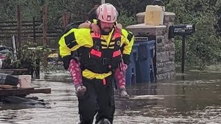 Kaufman County rescues dozens after heavy rain causes flooding [upl. by Quackenbush]