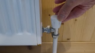 How to turn different radiator valves off [upl. by Davina]