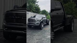 4500 Cummins flatbed on 28s [upl. by Yl]