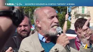 Scontri e violenze al corteo vietato a Roma [upl. by Alik963]