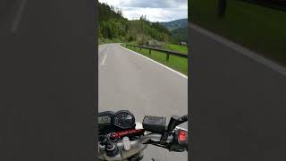 These roads are great  Yamaha Pure Sound XJ6 [upl. by Eilhsa]