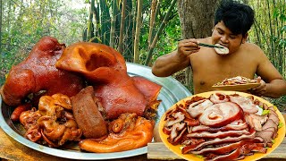 Wilderness Cooking SkillBraise Pig Stuff Rice Noodle Eating So Delicious In Forest [upl. by Daniels]