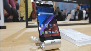 LG K8 i LG K10 2018  pierwsze wrażenia prosto z MWC [upl. by Salbu]