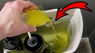 Toilet Tank Trick Plumbers DONT WANT YOU TO KNOW 💥😳 its better than vinegar amp fabuloso [upl. by Ameehsat]