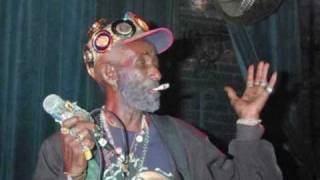 Lee Perry amp The Upsetters Dyon Anaswa [upl. by Evonne]