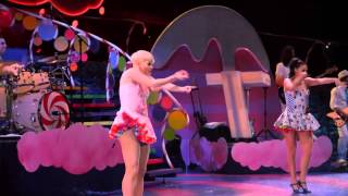 Katy Perry  California Gurls  Live  Part of Me 3D [upl. by Burk435]