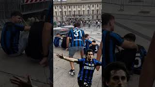 Ruttovibe legge le maglie dei tifosi del derby di Milano [upl. by Noli176]