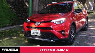 Toyota RAV 4 a prueba  CarManía [upl. by Bianchi226]