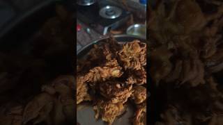 Kanda bhajiya ♥️♥️♥️♥️♥️speacialkandabhajiya [upl. by Bysshe]