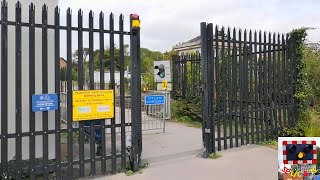 Odd footpath level crossing in Wareham Dorset [upl. by Neelie]