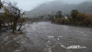 Kern River in Kernville seen rising during heavy rain [upl. by Wehrle]