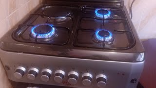 How to operate a Gas  Electric Cooker burners and Oven [upl. by Blanding236]