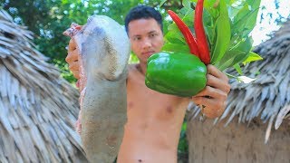 Primitive Technology Cooking Cows Tongue Sour Soup In the Forest  Wilderness Food [upl. by Nared45]