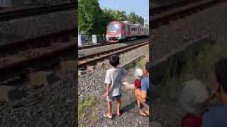 PAGI PAGI NONTON KRL JOGJA SOLO [upl. by Kelula]