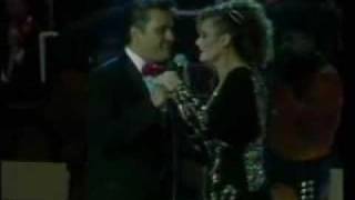 Juan Gabriel  No me vuelvo a Enamorar [upl. by Barvick]