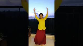 Komala lathakalil Dance Cover😍 kanakanilave momlife mammoottymovie [upl. by Eiramoj880]