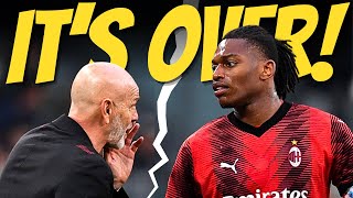 Tension visible between star Rafael Leão and Stefano Pioli at the San Siro [upl. by Ettenyl]