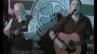 Derek Warfield amp The Young Wolfe Tones Live  The Streets Of New York [upl. by Saul]