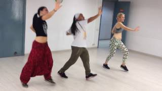 Clase de Reggae con Alex Rosa de Ketubara Batucada Barcelona [upl. by Schreck]