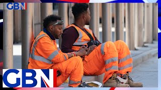 Around 225000 workers are needed by 2027 to meet UK construction demands [upl. by Aehsrop411]