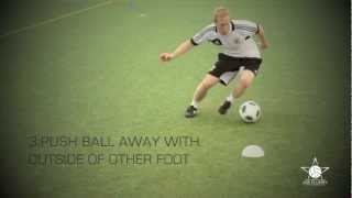 How to do the Step Over amp Step Over Scissors Move  Football Soccer 1v1 Tutorial [upl. by Adiene55]