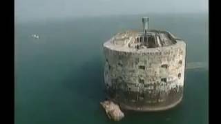 Fort Boyard France Season 1991 Episode 1 [upl. by Eiuqnimod]