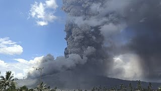 Flights to and from Bali cancelled after volcanic eruption [upl. by Ahsienahs]