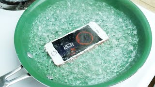 Dropping an iPhone SE in Boiling Hot Water [upl. by Odla]