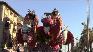 Carnevale di Viareggio 2013 quotPotere in mascheraquot  2° classificato [upl. by Olihs]