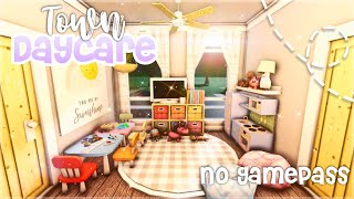 No Gamepass Town I Part 5 I Town Daycare I Bloxburg Build  iTapixca Builds [upl. by Beatriz]