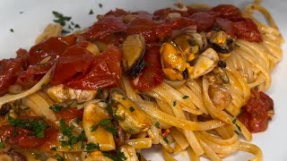 LINGUINE AI FRUTTI DI MARE SURGELATI FROZEN SEAFOOD TONGUES Italian food official 2023 [upl. by Mosier591]