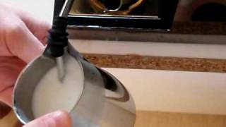 How to froth milk with Gaggia Classic [upl. by Ellinger]