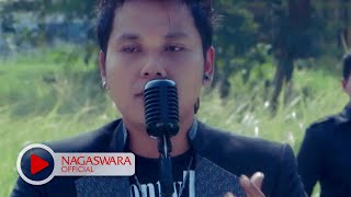 Nirwana  Jangan Tunggu Aku Pergi Official Music Video NAGASWARA music [upl. by Teodora]