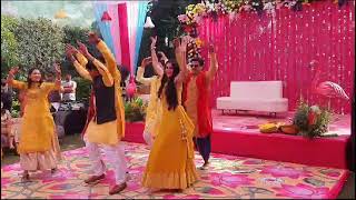 Haldi dance performance on didi wedding memorablemoments 💛 dance [upl. by Larrisa976]