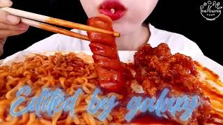 Mellawnie asmr  fire noodlesfried chicken salchicha  bites only [upl. by Dilisio]