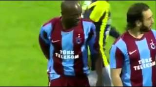 Fenerbahce vs trabzonspor 2012 Emre vs Zokora [upl. by Dorr]